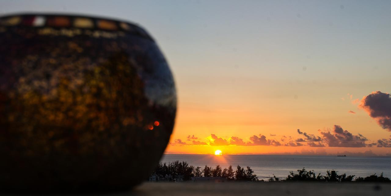 West Coast View Studios & Appartment Flic en Flac Bagian luar foto